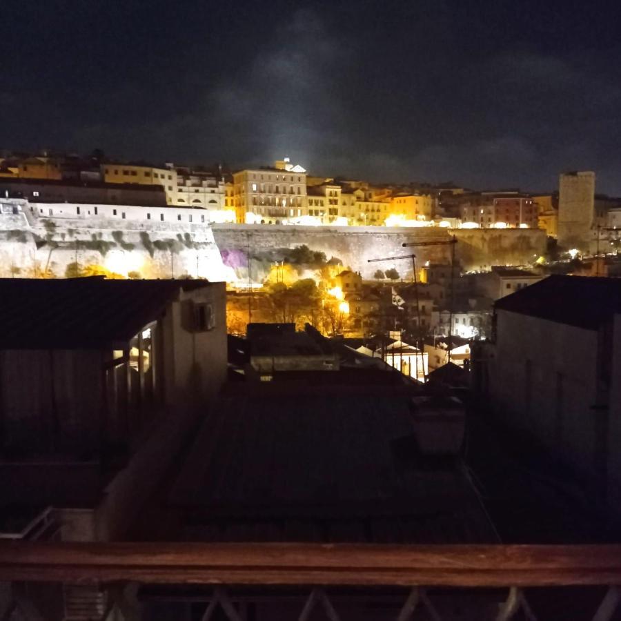 Appartamento Sky Moon Cagliari Centro Vista Mare Esterno foto